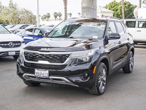 2023 Kia Seltos S