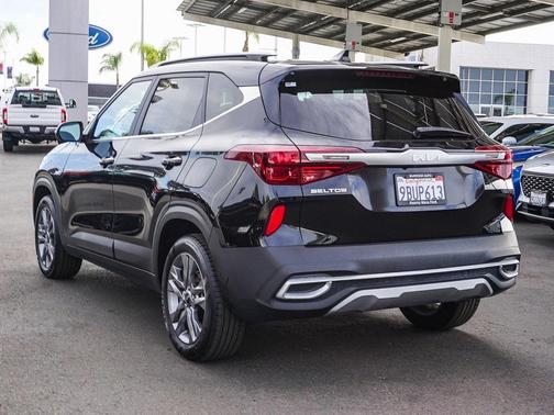 2023 Kia Seltos S