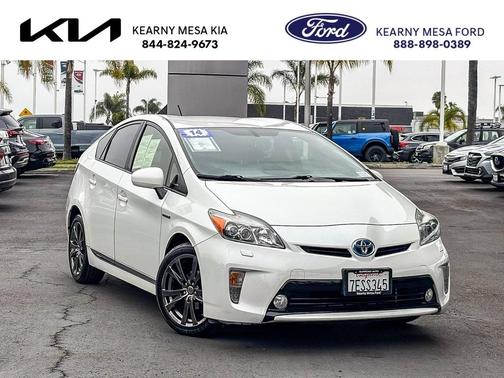 2014 Toyota Prius Five