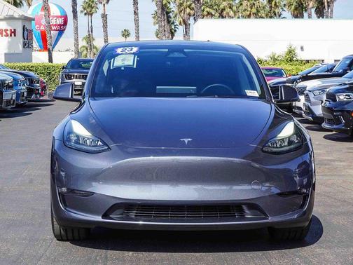 2023 Tesla Model Y Performance