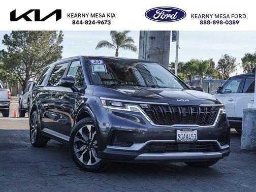 Metal 2023 Kia Carnival EX