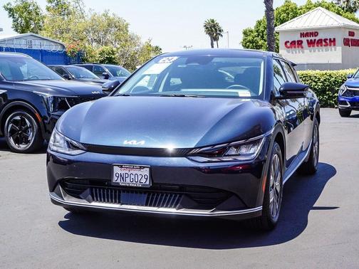 2024 Kia EV6 Light