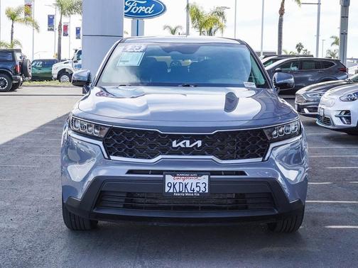 2023 Kia Sorento LX