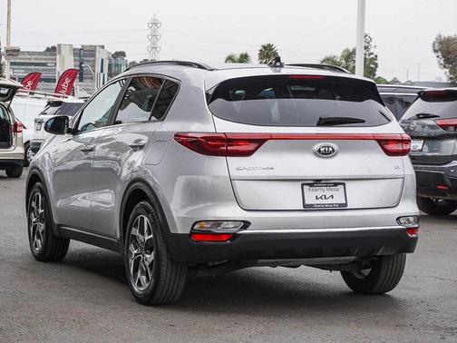 2022 Kia Sportage EX