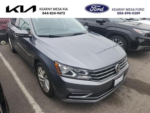 2018 Volkswagen Passat 2.0T SE