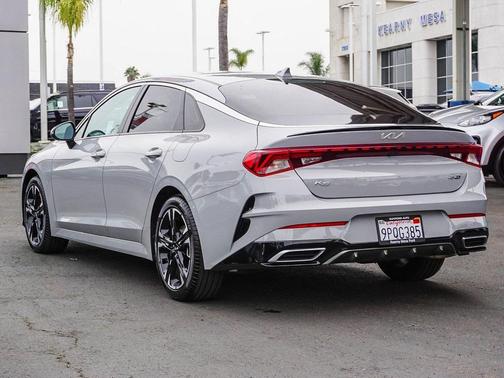 2022 Kia K5 GT-Line