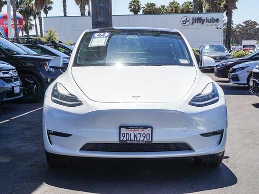 White 2022 Tesla Model Y Long Range