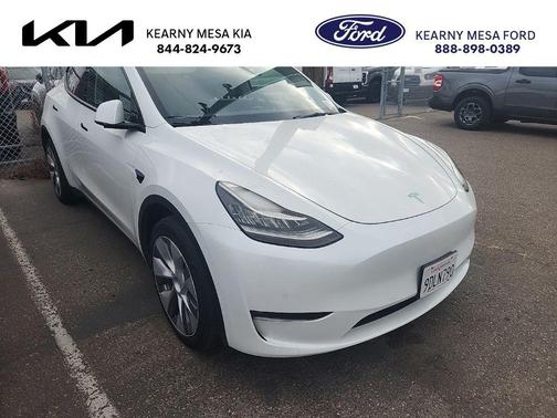 White 2022 Tesla Model Y Long Range
