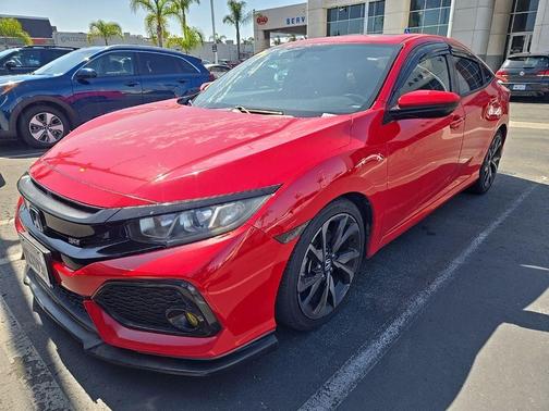 Red 2017 Honda Civic Si