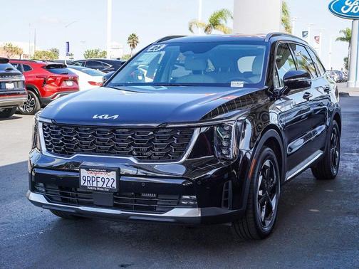 2025 Kia Sorento Hybrid EX