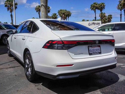 White 2023 Honda Accord EX