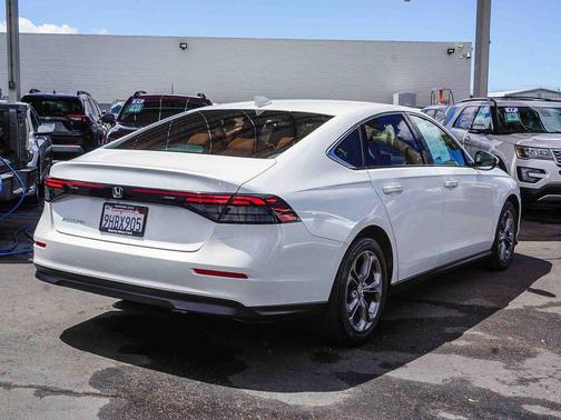 White 2023 Honda Accord EX