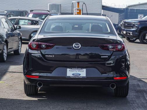Jet Black 2024 Mazda Mazda3 FWD w/Preferred Package