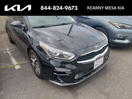 Aurora Black Pearl 2021 Kia Forte LXS