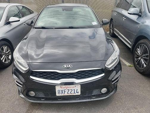 Aurora Black Pearl 2021 Kia Forte LXS