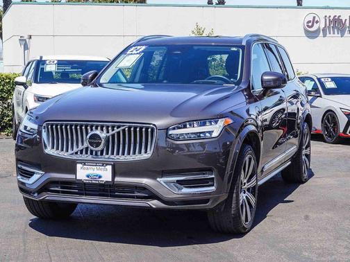 Platinum Gray Metallic 2024 Volvo XC90 Recharge Plug-In Hybrid T8 Ultimate 6-Seater