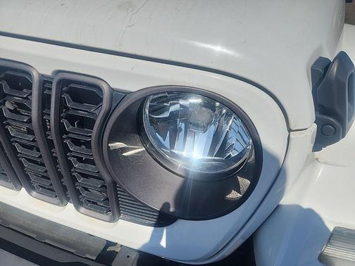Bright White Clearcoat 2024 Jeep Wrangler 4xe Sport