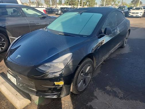 2022 Tesla Model 3 Base
