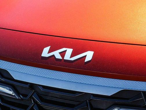 Mars Orange 2024 Kia Seltos S