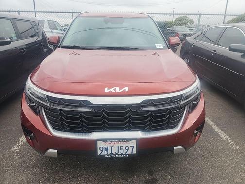 Mars Orange 2024 Kia Seltos S
