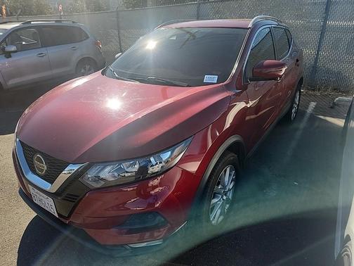 2020 Nissan Rogue Sport SV
