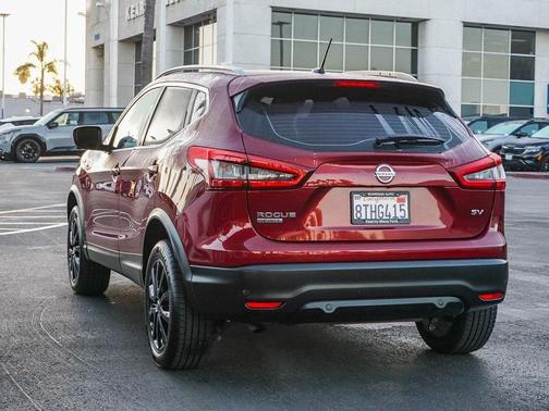 2020 Nissan Rogue Sport SV