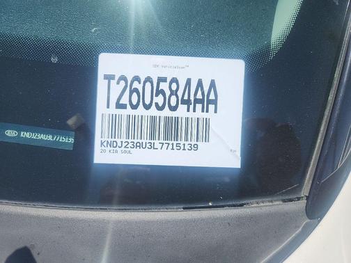 Snow White Pearl 2020 Kia Soul LX