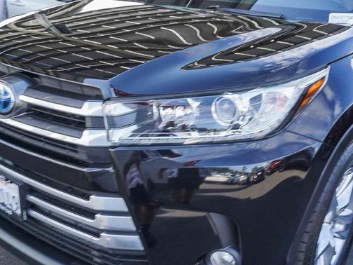 2017 Toyota Highlander Hybrid Limited