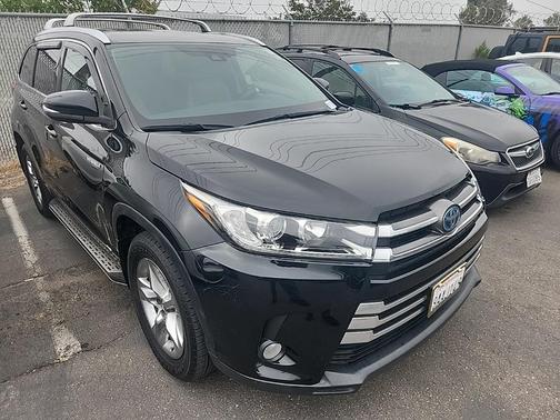2017 Toyota Highlander Hybrid 