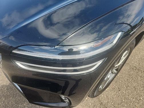 Vik Black 2025 Genesis GV70 2.5T