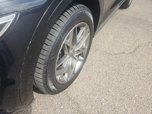 Vik Black 2025 Genesis GV70 2.5T