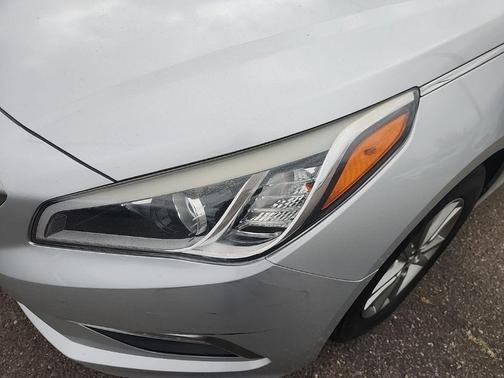 Symphony Silver 2015 Hyundai SONATA SE