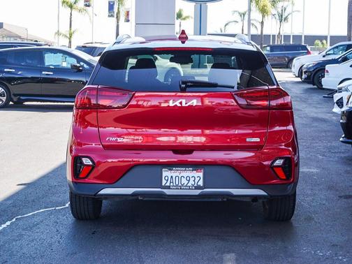 2022 Kia Niro Plug-In Hybrid EX Premium
