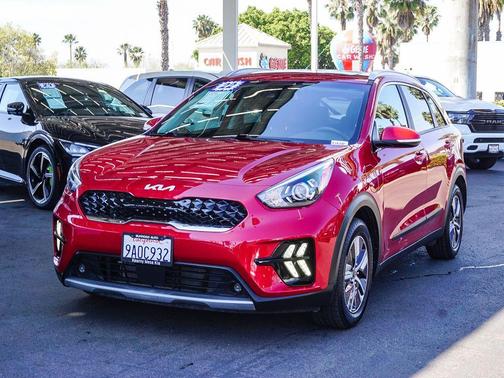 2022 Kia Niro Plug-In Hybrid EX Premium