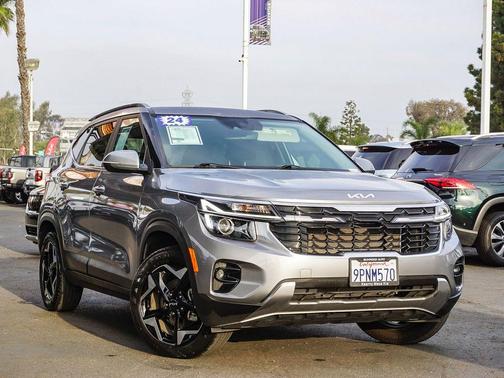 Steel Gray 2024 Kia Seltos EX