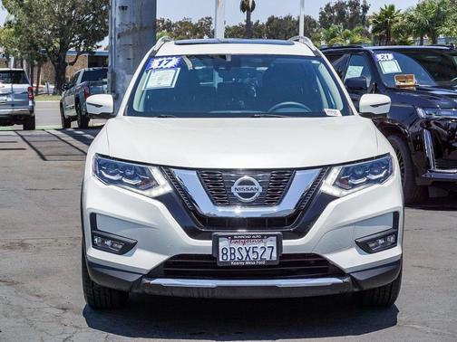 2017 Nissan Rogue SL