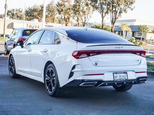 2022 Kia K5 GT-Line
