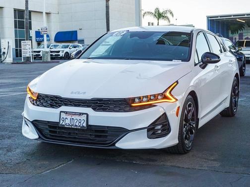 2022 Kia K5 GT-Line