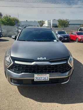 Shadow 2023 Kia Sportage Plug-In Hybrid X-Line Prestige