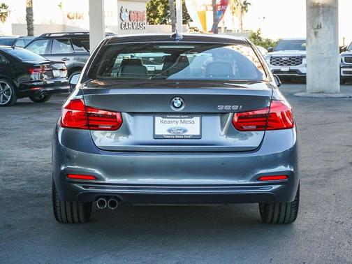 2016 BMW 328 i