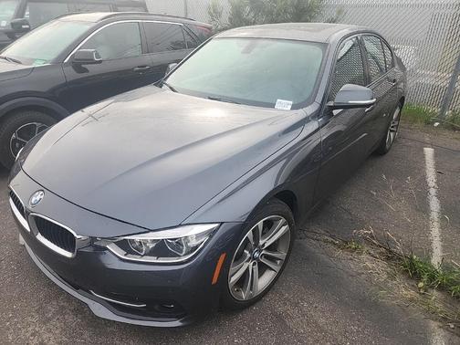 2016 BMW 328 i
