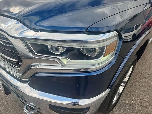 Patriot Blue Pearlcoat 2023 RAM 1500 Limited