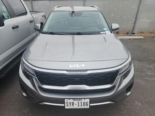 2023 Kia Seltos S