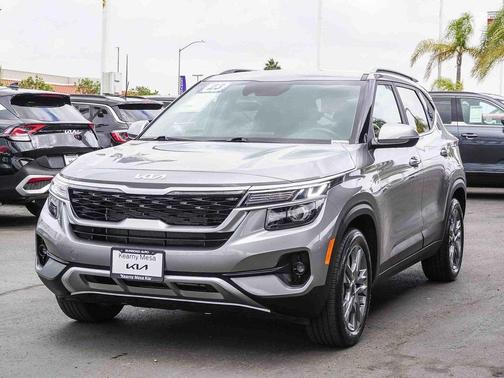 2023 Kia Seltos S