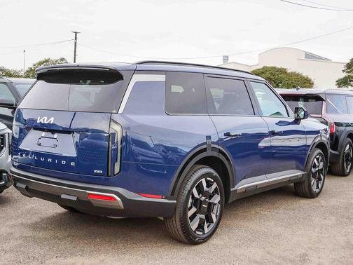 2027 Kia Telluride S