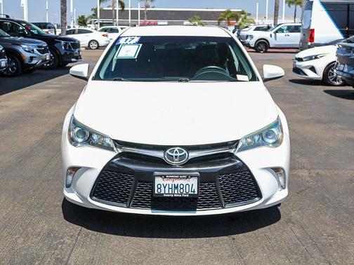 2017 Toyota Camry SE
