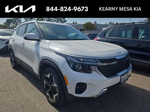 Snow White Pearl 2024 Kia Seltos EX