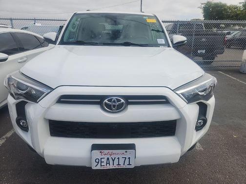 Ice 2023 Toyota 4Runner SR5 Premium