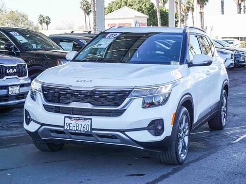 2023 Kia Seltos S
