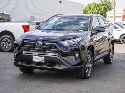 2024 Toyota RAV4 Hybrid XLE Premium